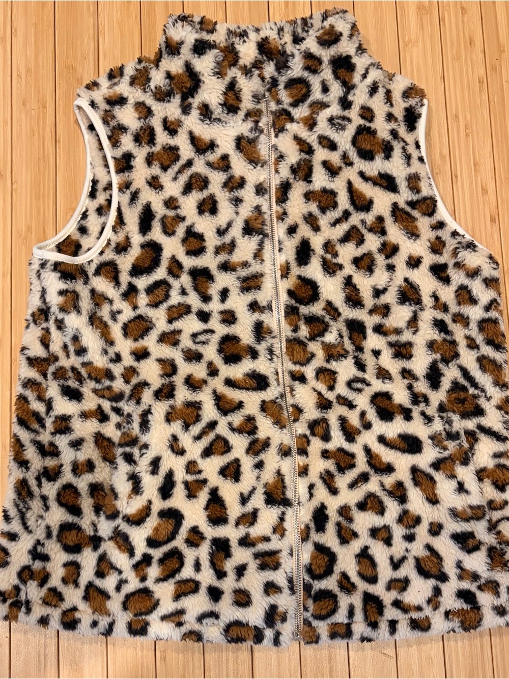 Leopard Print Faux Fur Women’s Vest - Cream/Brown Size Large